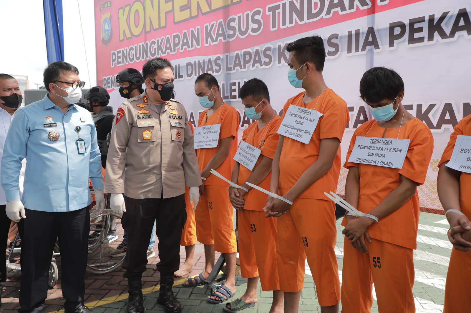 Hanya 4 Hari, Tim Jatanras Ditreskrimum Polda Riau, Ringkus 8 Pembakar Mobil Dinas Lapas Kelas II Pekanbaru